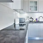 Apartment Amazing Sea View - Insel Pasman