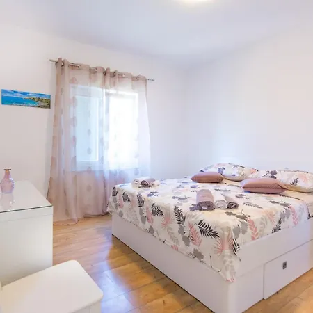 Amazing Sea View - Insel Pasman